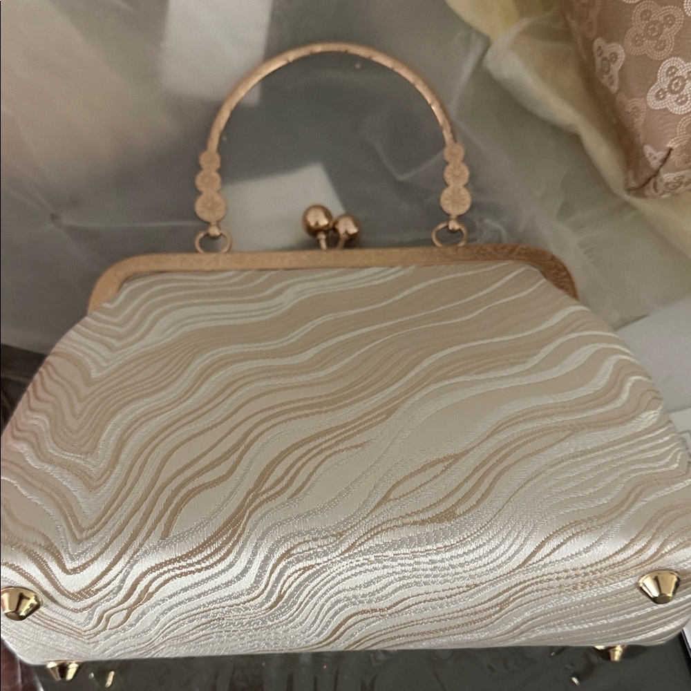 Elegant Cream Handbag